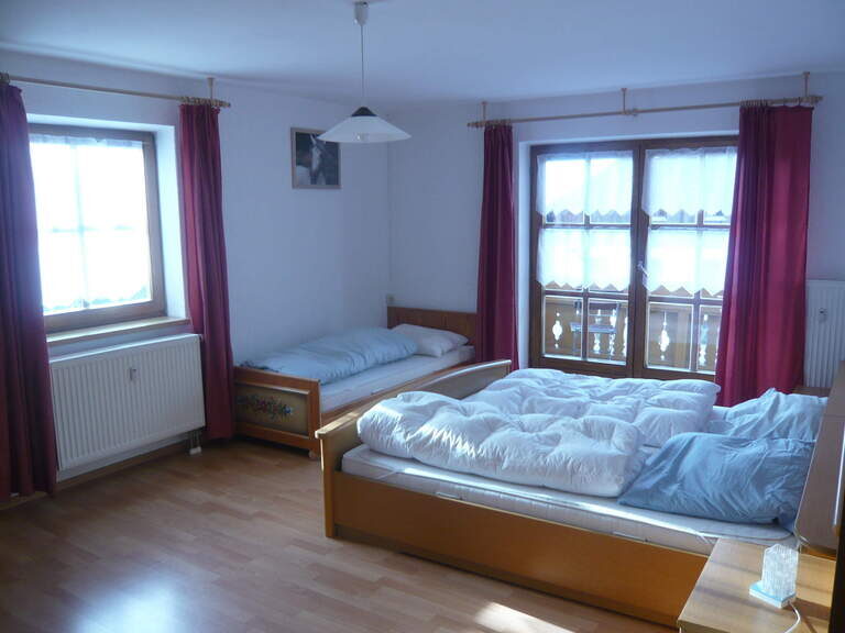 Betten in einer Ferienwohnung im Reiterhof Habereder Betten einer Ferienwohnung Reiterhof Habereder